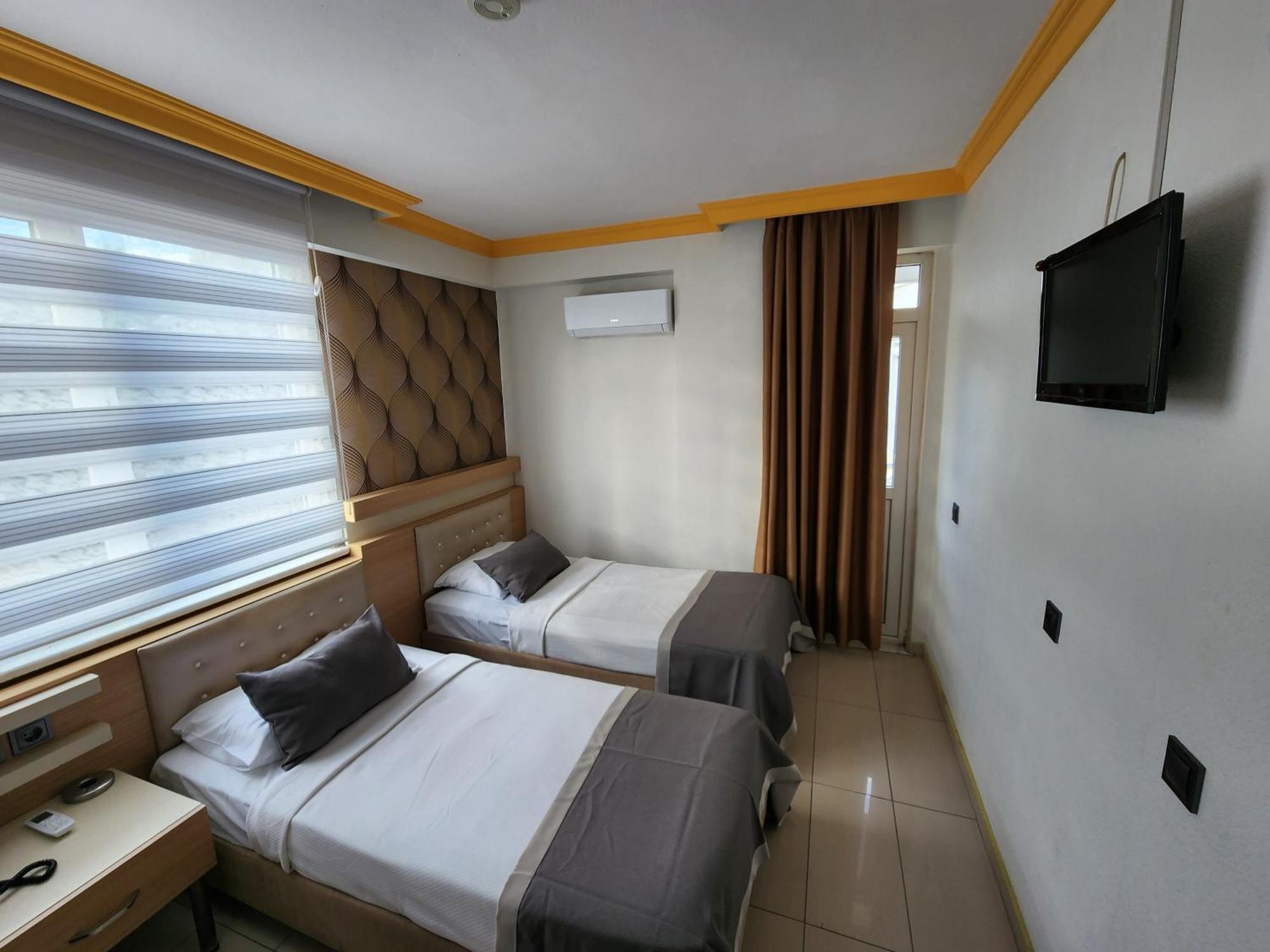 Antalya Konyaalti Guenduez Otel 外观 照片