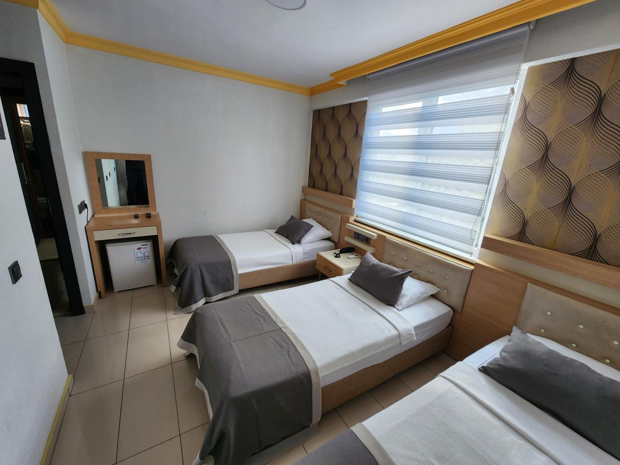 Antalya Konyaalti Guenduez Otel 外观 照片