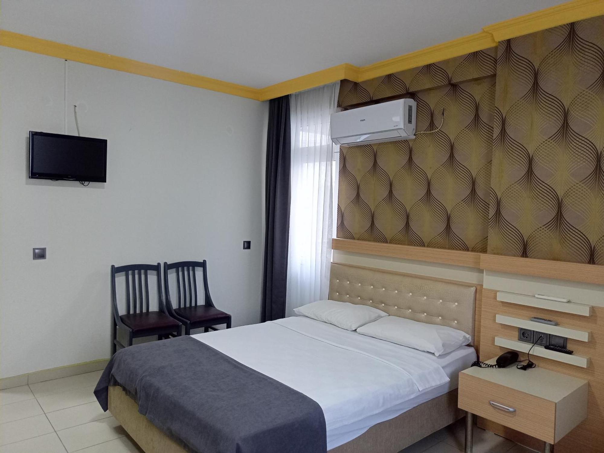 Antalya Konyaalti Guenduez Otel 外观 照片