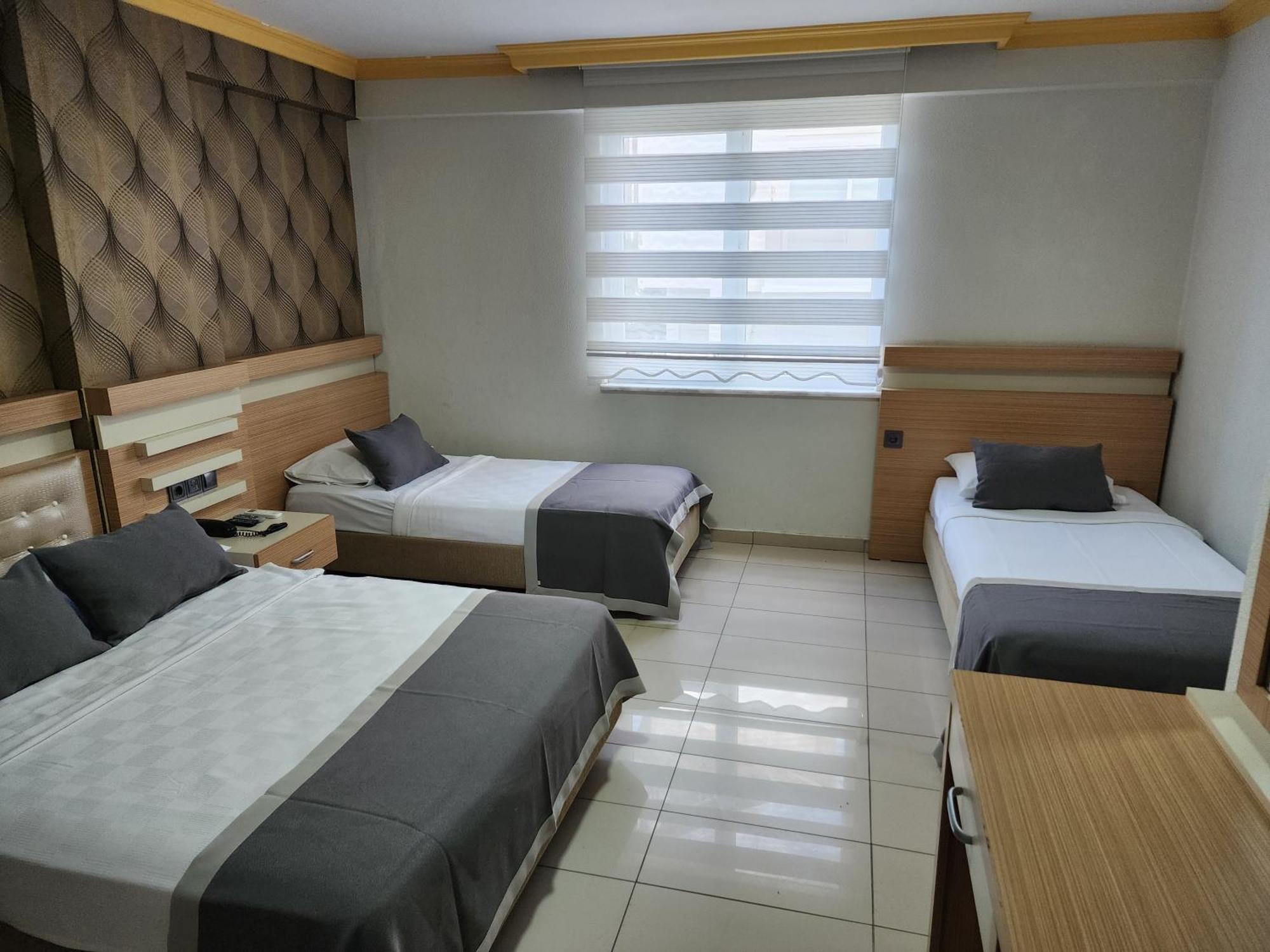Antalya Konyaalti Guenduez Otel 外观 照片